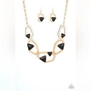 Geometric necklace